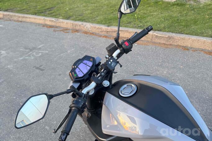 Yamaha MT