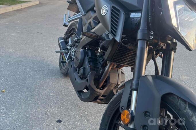 Yamaha MT