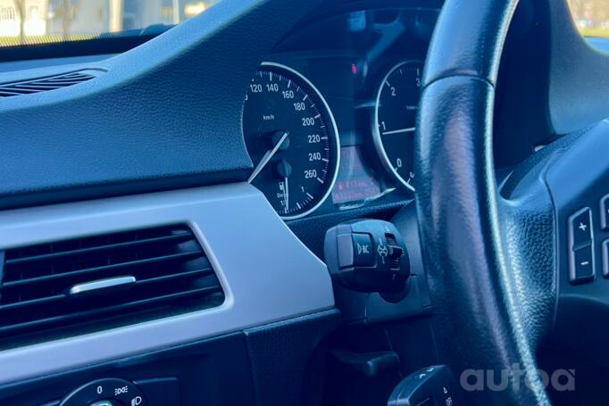 BMW 3 Series E90/E91/E92/E93 [restyling] Touring wagon
