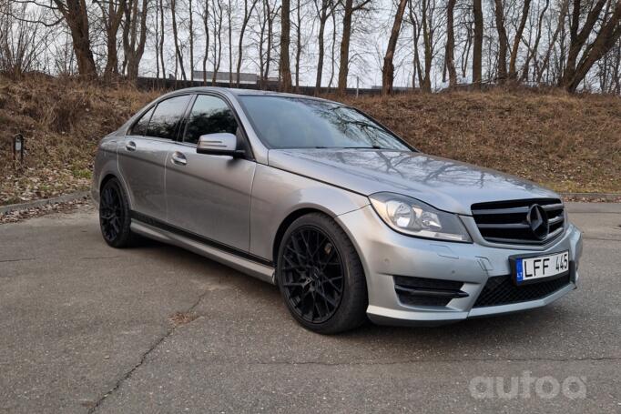 Mercedes-Benz C-Class W204/S204/C204 [restyling] Sedan 4-doors