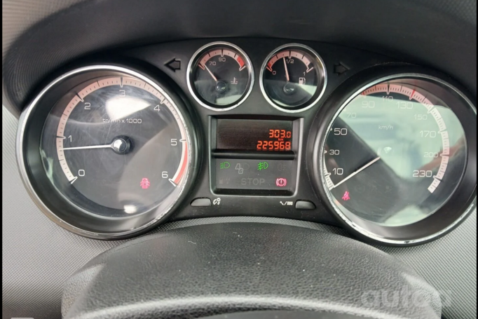 Peugeot 308 T7 SW wagon