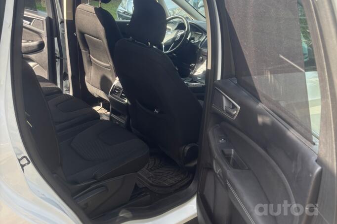 Ford S-Max 2 generation Minivan