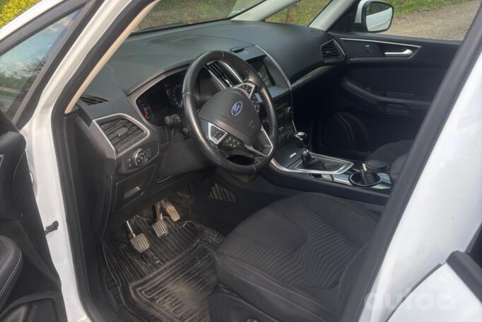 Ford S-Max 2 generation Minivan
