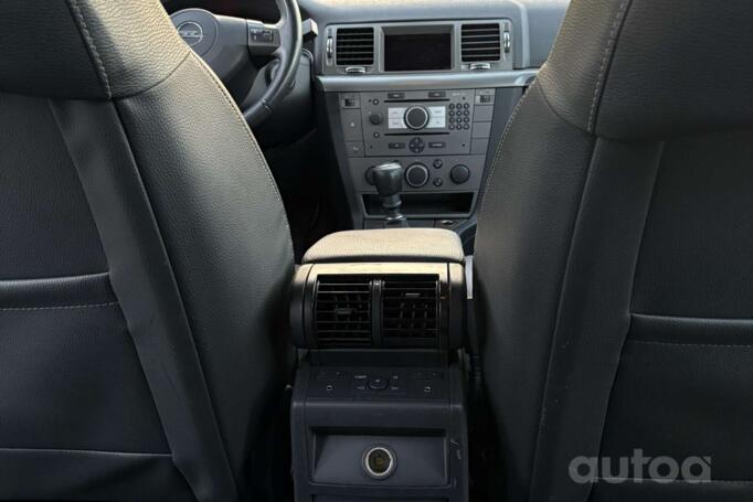 Opel Vectra C [restyling] wagon 5-doors