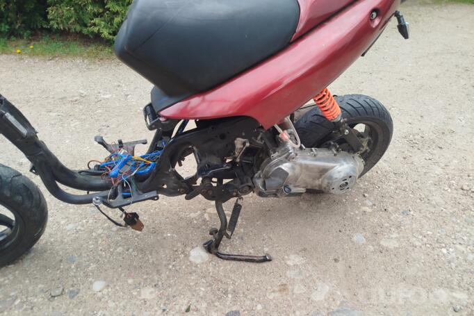 Aprilia SR