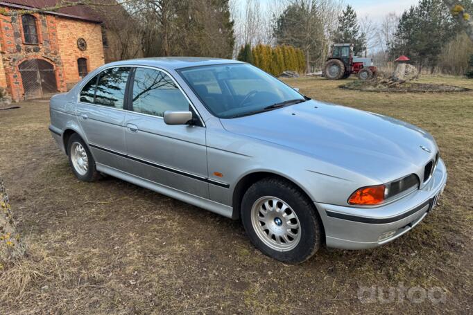 BMW 5 Series E39 Sedan 4-doors