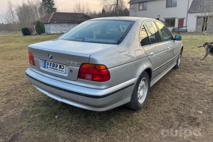 BMW 5 Series E39 Sedan 4-doors