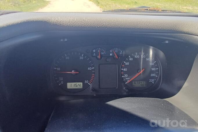 Volkswagen Caravelle T4 Minivan