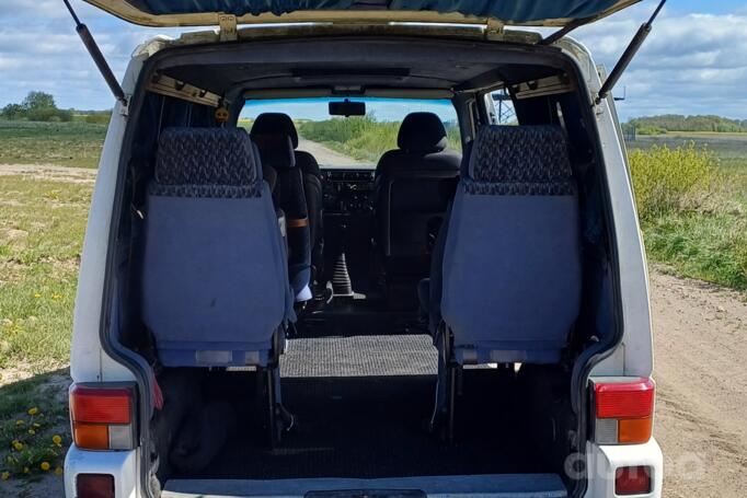 Volkswagen Caravelle T4 Minivan