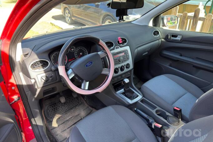 Ford Focus 2 generation Hatchback 3-doors
