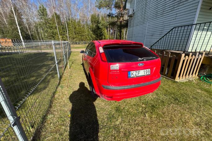 Ford Focus 2 generation Hatchback 3-doors