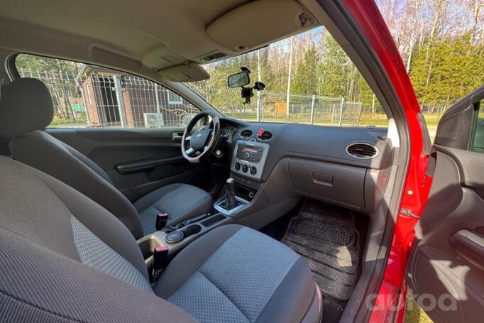 Ford Focus 2 generation Hatchback 3-doors