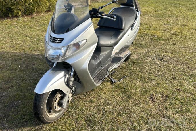 Suzuki Burgman