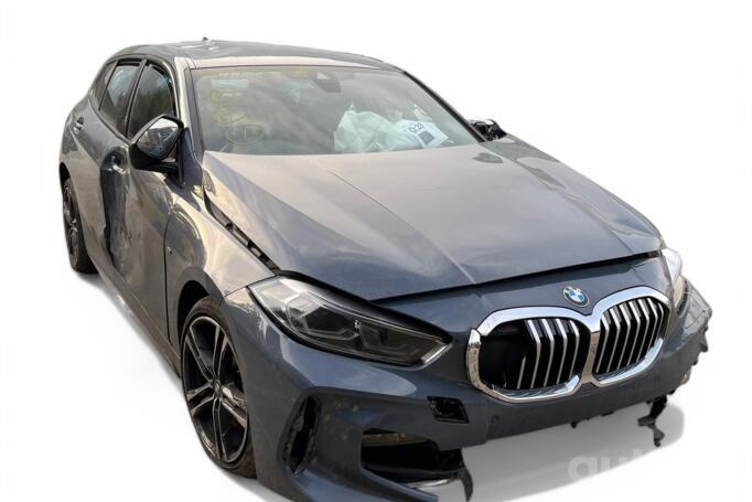 BMW 1 Series F40 (3 generation) Hatchback 5 doors