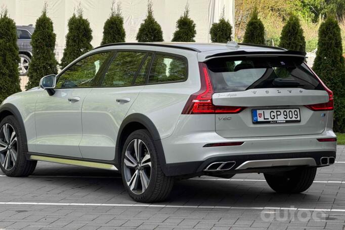Volvo V60 Cross Country