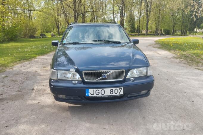 Volvo V70 1 generation R wagon 5-doors