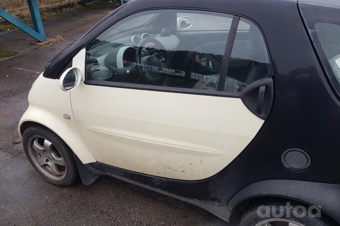 Smart Fortwo 1 generation [restyling] Hatchback 3-doors