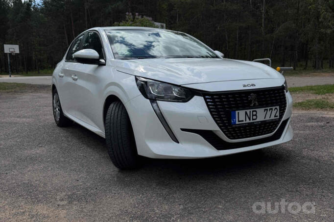 Peugeot 208