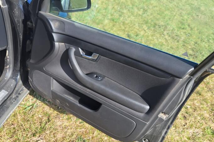Audi A4 B7 Avant wagon 5-doors