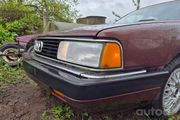 Audi 200 C3 [restyling]