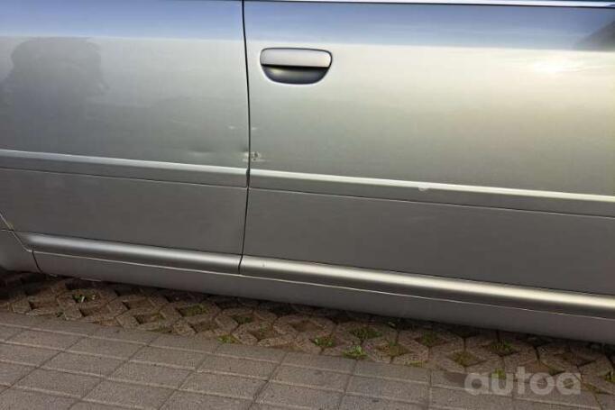 Audi A6 4B/C5 [restyling] Sedan