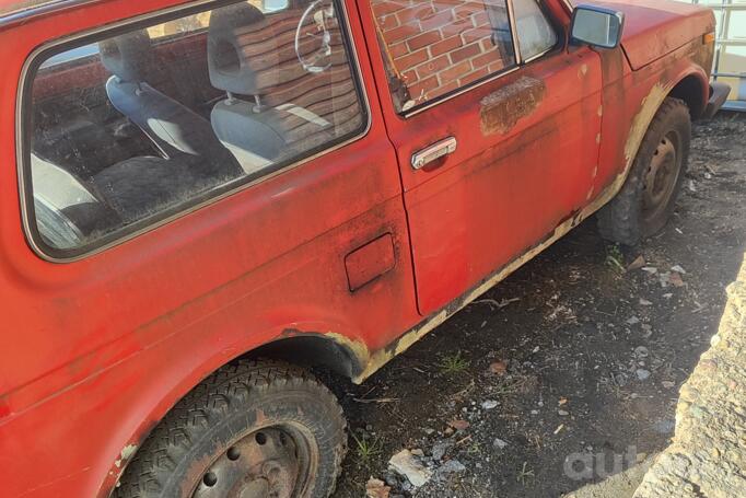 LADA (VAZ) 2121 (4x4)