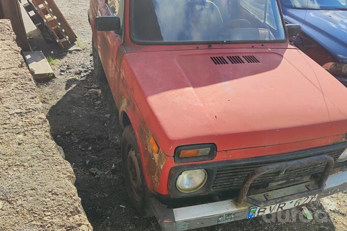LADA (VAZ) 2121 (4x4)