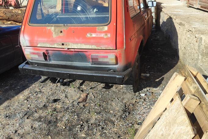 LADA (VAZ) 2121 (4x4)