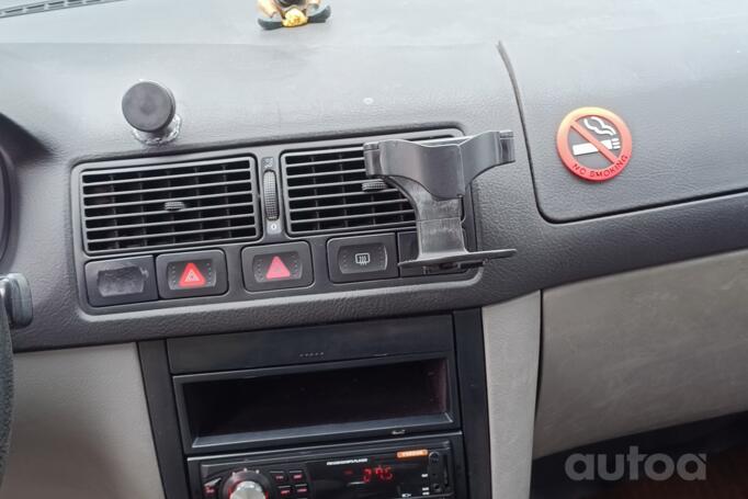 Volkswagen Golf 4 generation Hatchback 5-doors