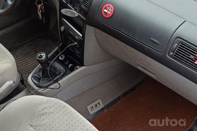 Volkswagen Golf 4 generation Hatchback 5-doors