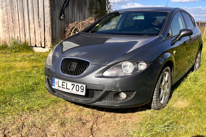 SEAT Leon 2 generation [restyling] Hatchback