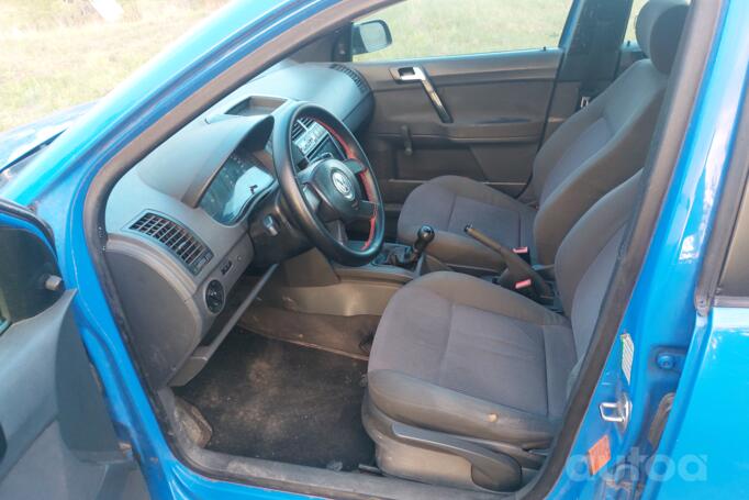 Volkswagen Polo 4 generation Hatchback 5-doors