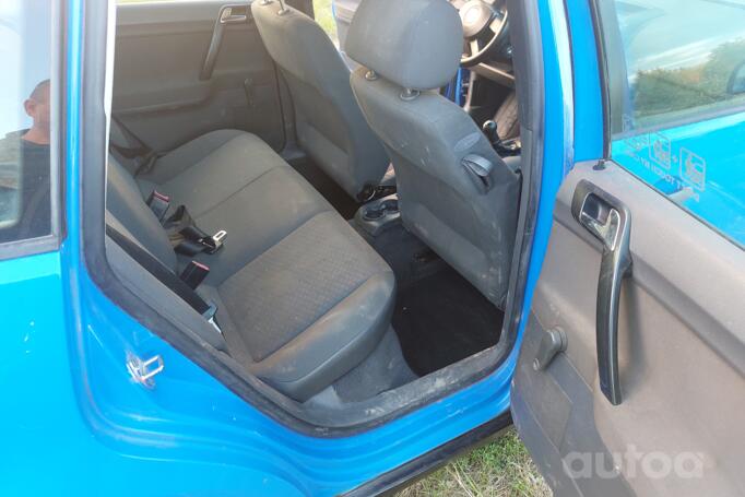 Volkswagen Polo 4 generation Hatchback 5-doors
