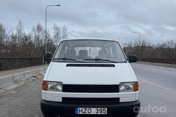 Volkswagen Transporter T4 Minivan 4-doors