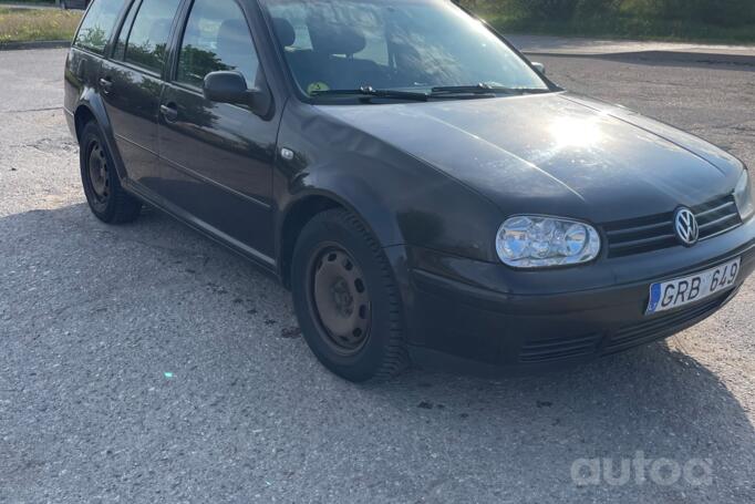 Volkswagen Golf 4 generation wagon