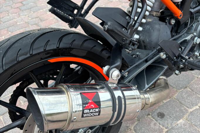 KTM Duke