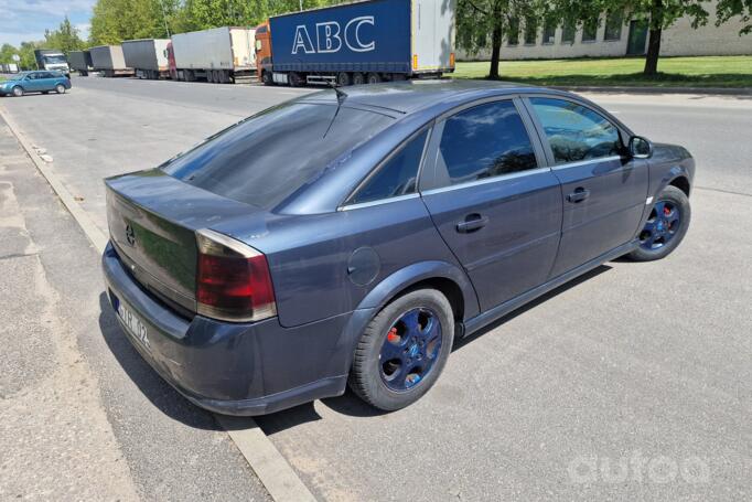 Opel Vectra C [restyling] GTS hatchback 5-doors