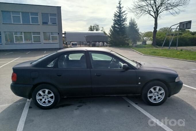 Audi A4 B5 Sedan