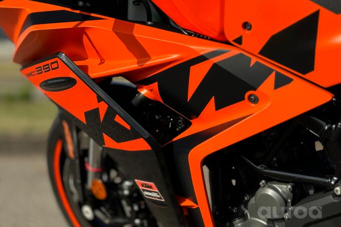 KTM RC