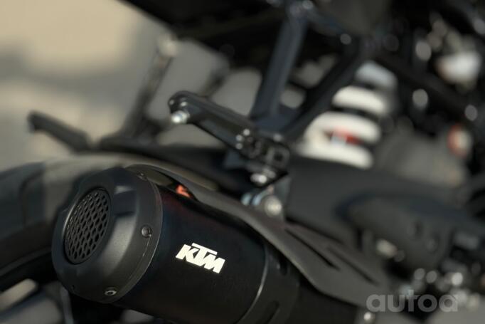 KTM RC