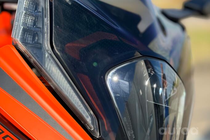 KTM RC