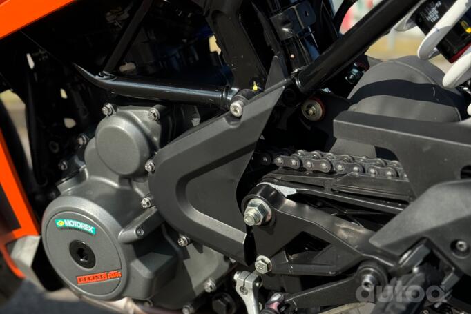 KTM RC