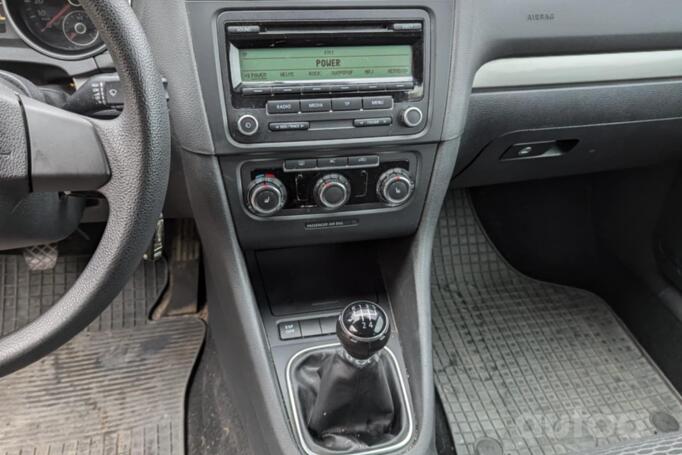 Volkswagen Golf 6 generation Hatchback 3-doors