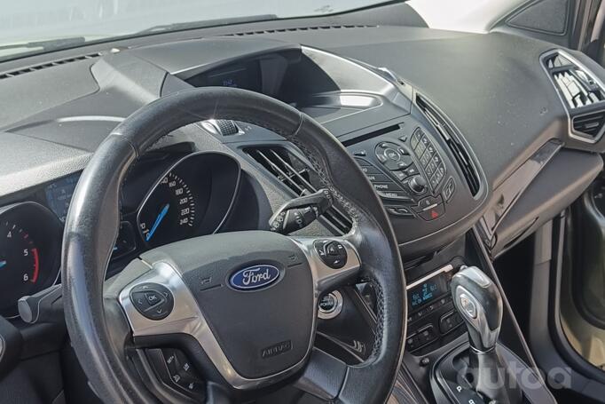 Ford Kuga 2 generation Crossover