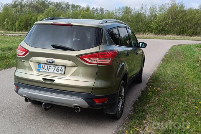 Ford Kuga 2 generation Crossover
