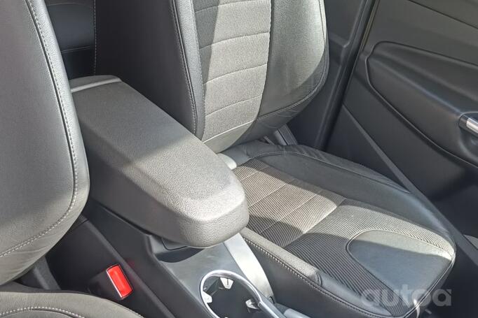 Ford Kuga 2 generation Crossover