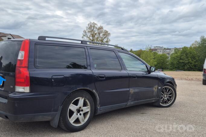 Volvo V70 2 generation [restyling] wagon 5-doors