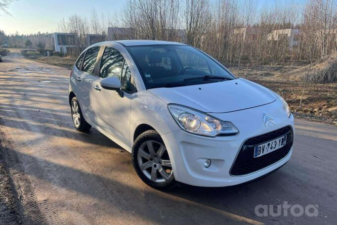 Citroen C3 2 generation Hatchback