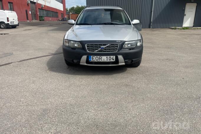 Volvo XC70 2 generation wagon