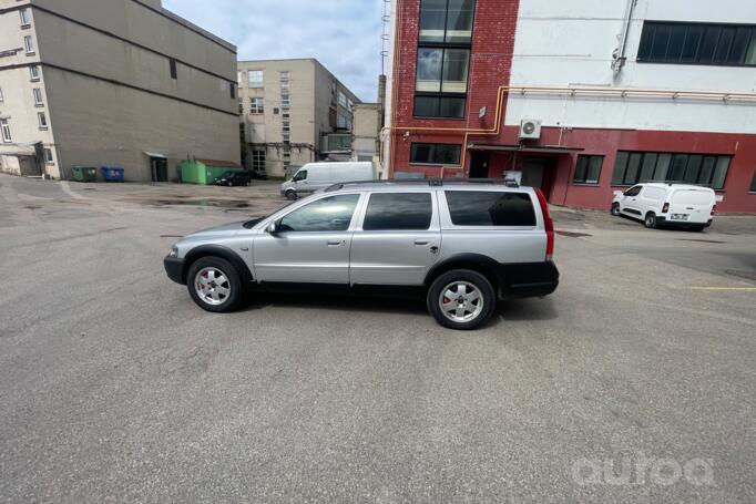 Volvo XC70 2 generation wagon